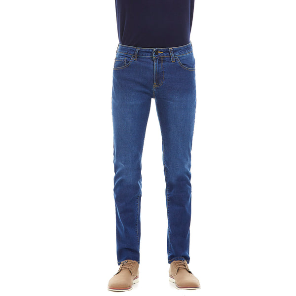 Jeans Casual con Rinse Corte Regular