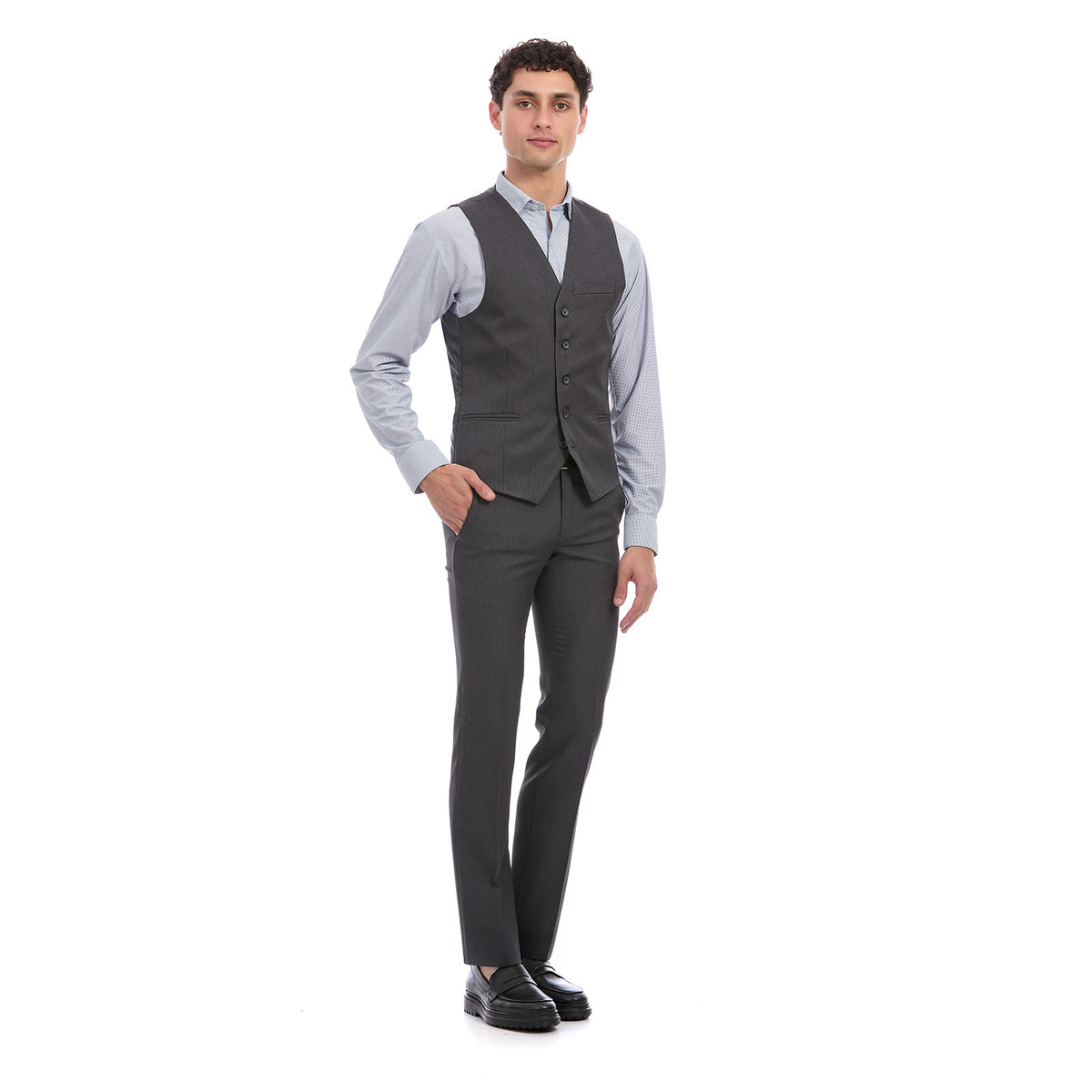 Hombre portando Chaleco de Vestir A Rayas Color Gris Oxford Vittorio Forti