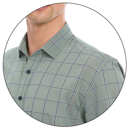 Detalle cuello de Camisa Formal color Verde para Hombre Vittorio Forti