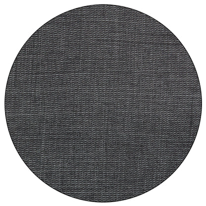 Detalle de la textura saco de traje gris con forro satinado color gris oscuro. 