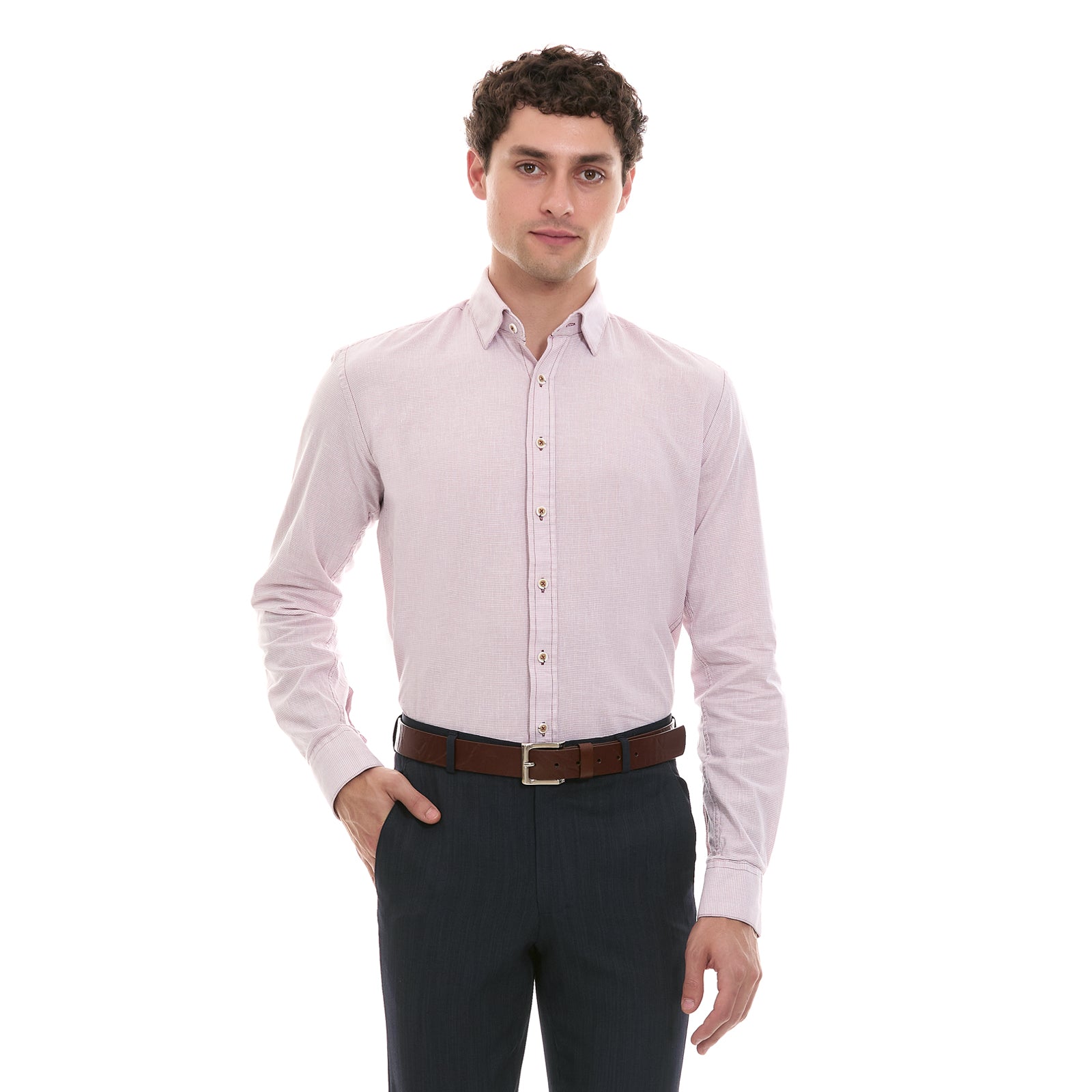 Hombre vistiendo Camisa rosa de Manga Larga estilo Formal para Caballero, vista de frente
